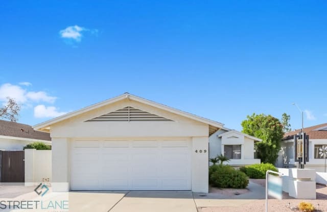 409 West Beverly Lane - 409 West Beverly Lane, Phoenix, AZ 85023