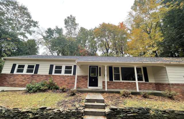 8 N Hill Drive Gallery 3