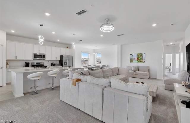 15188 Bluffton Lane Gallery 2