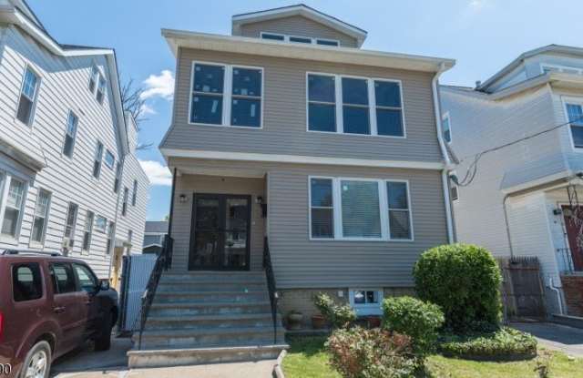 182 Ellery Ave photos photos