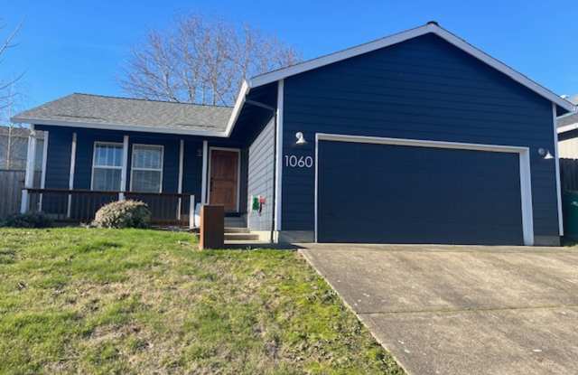 3 Bedroom 2 Bath Dundee OR 97115 Gallery 1