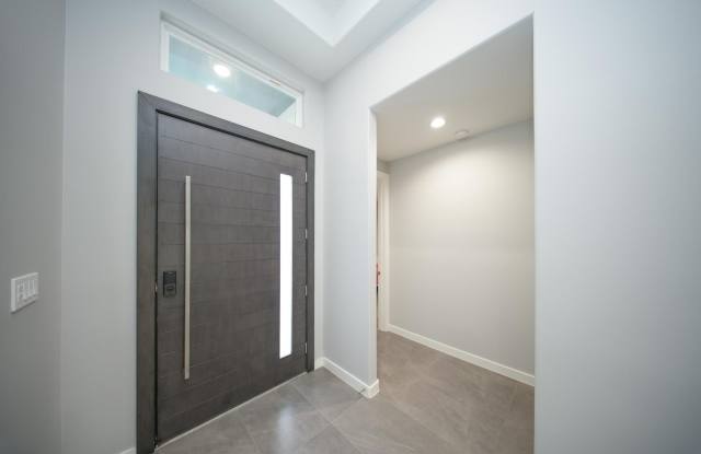 2505 Lucia Ct Gallery 4