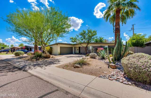 3707 E LAUREL Lane photos photos