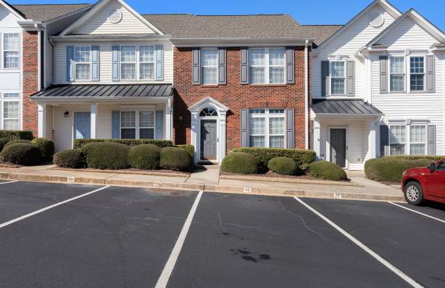3 Bed / 2 Bath Spring Crossing Subdivision/Greer - 77 Spring Crossing Circle, Greer, SC 29650