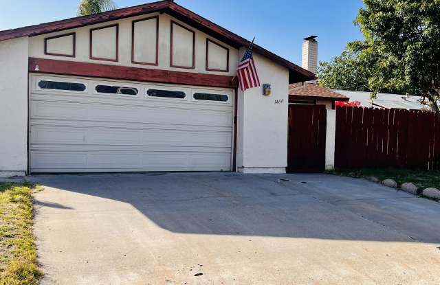 1464 Larwood Road photos photos