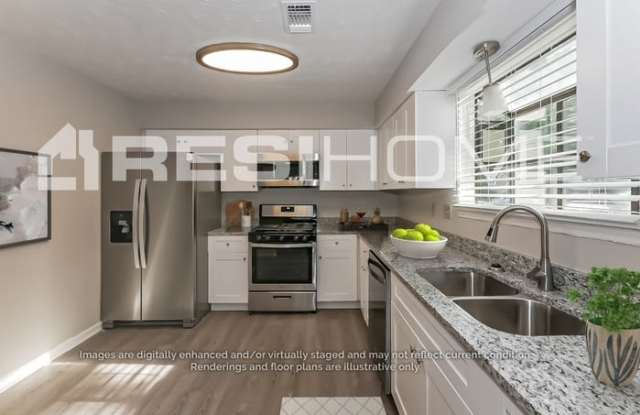 575 Oak Trace Court Gallery 3