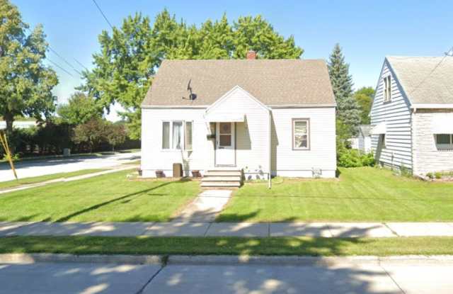 452 Bellevue Street photos photos