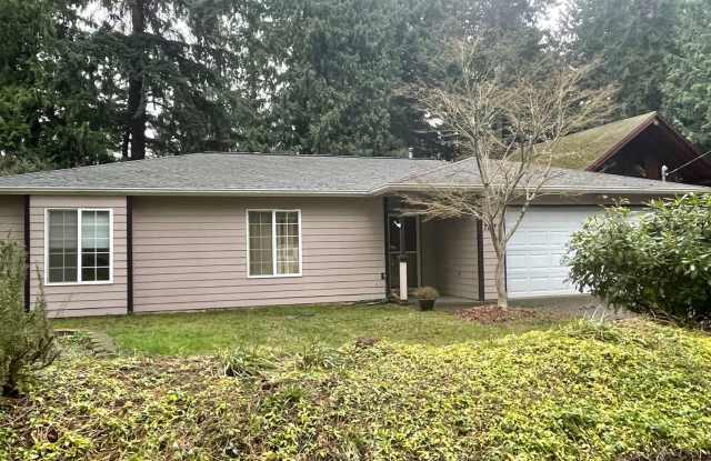 Spacious Clinton Home with New Upgrades! photos photos