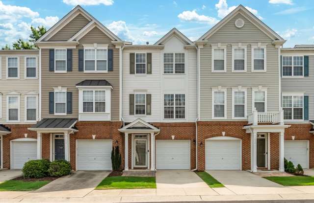 Spacious North Raleigh Townhome, just minutes from North Hills photos photos