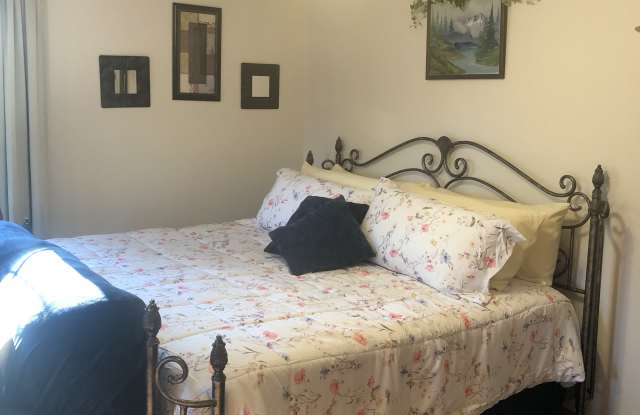 952 Northwest 23rd Avenue photos photos