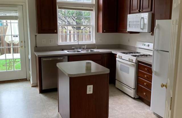 9838 MAITLAND LOOP Gallery 4