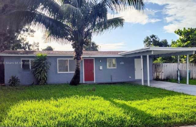 1611 W Avenue H photos photos