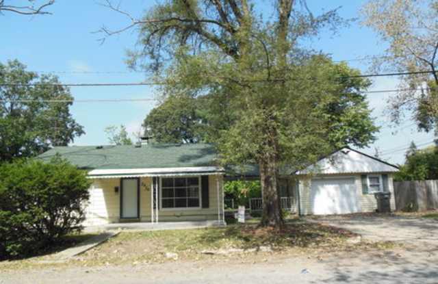 Warren Twp - East side 3 bedroom home photos photos