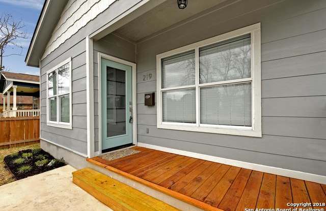 219 RUDOLPH Gallery 2