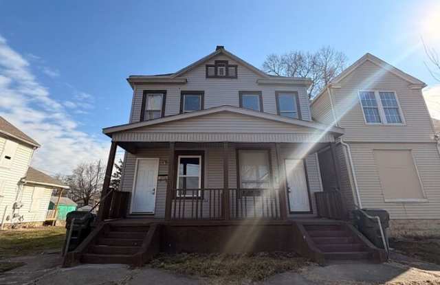 80-82 North Central Avenue photos photos