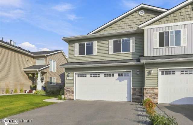 8777 Dry Creek Loop Gallery 2