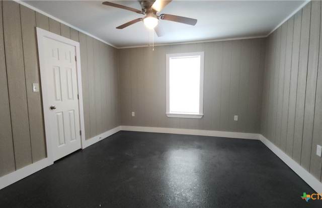 5006 Elk Drive - 5006 Elk Drive, Victoria, TX 77904