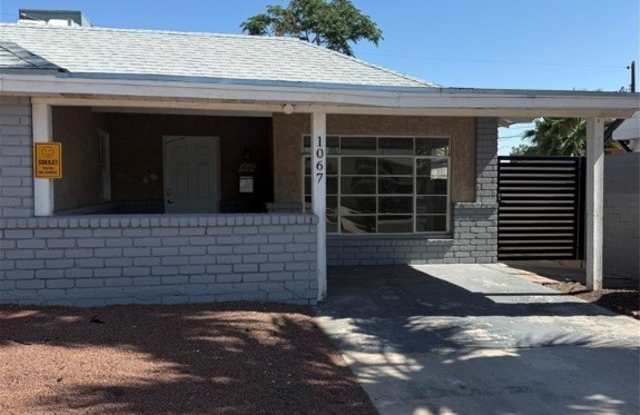 1067 Sweeney Avenue photos photos