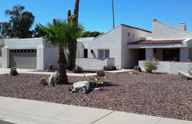 8422 N 16TH Place - 8422 North 16th Place, Phoenix, AZ 85020