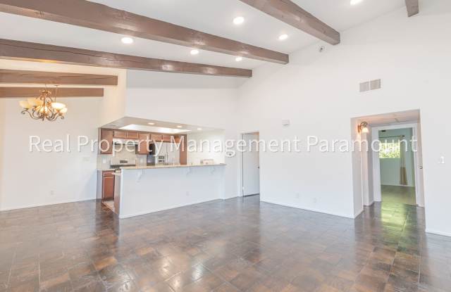 Don't miss out! 2 Bed 2 bath ready to go! photos photos