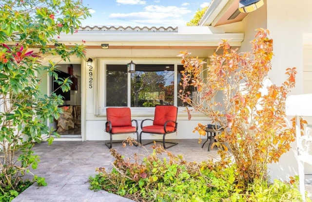 2925 Coral Shores Dr photos photos