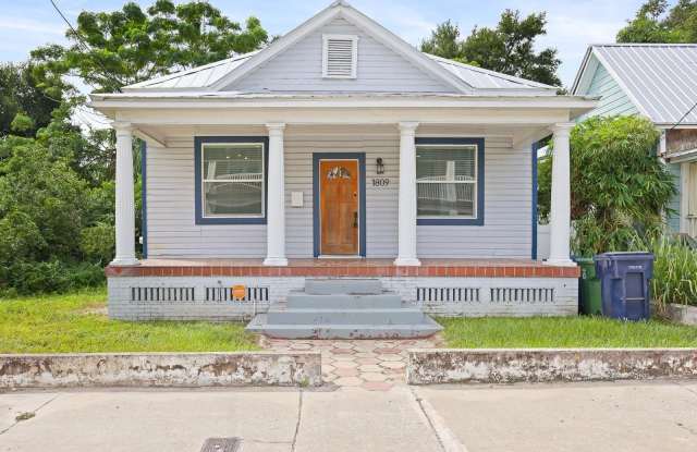 1809 E COLUMBUS DRIVE photos photos