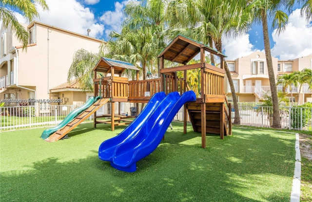 665 NW 85th Pl - 665 Northwest 85th Place, Fountainebleau, FL 33126