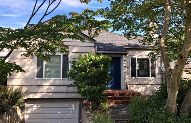 5532 35th Avenue NE - 5532 35th Avenue Northeast, Seattle, WA 98105