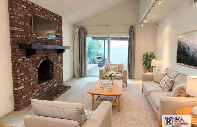 Welcome Home to a Desirable Whittier Community - Spacious 3-Bed, 2-Bath Townhome photos photos Welcome Home to a Desirable Whittier Community - Spacious 3-Bed, 2-Bath Townhome photos photos