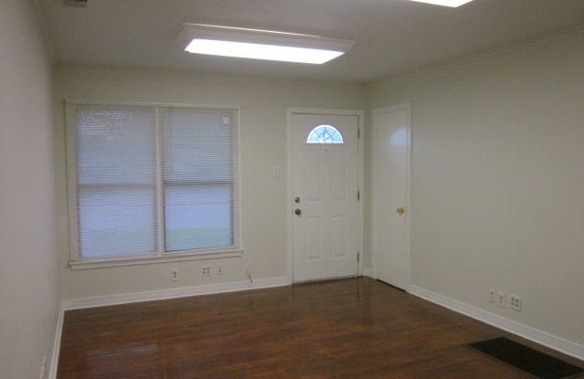 1409 West University, B Gallery 2