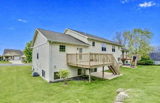 1002 Severson Drive Gallery 2