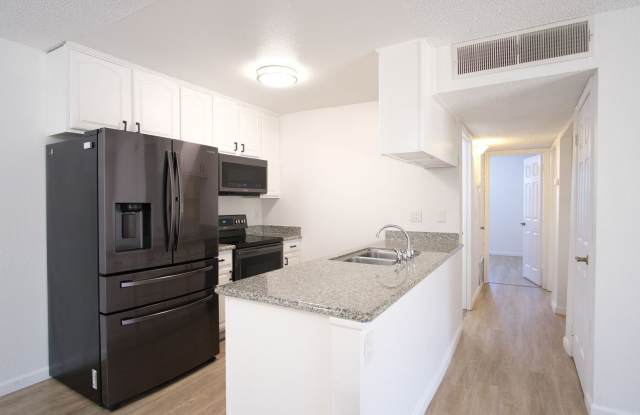 Charming 2-Bedroom, 2-Bath Home in a Prime Modesto Location! - 4000 Fara Biundo Drive, Modesto, CA 95355