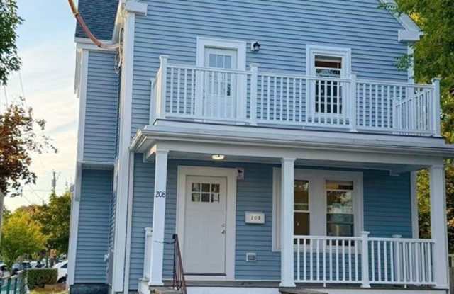 208 Beach St - 208 Beach Street, Quincy, MA 02170