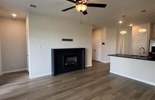 1340 Kingsgate Drive Gallery 4