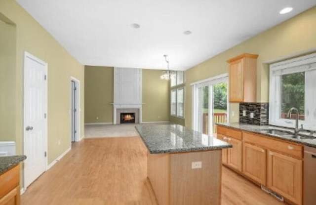 2478 Black Horse Drive Northeast Gallery 3