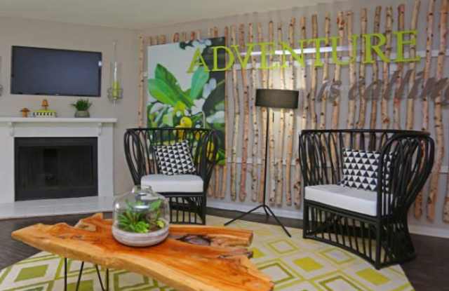 11532 Huebner Rd Gallery 4