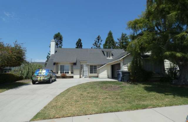 Spacious Orcutt Area Home in Gated Community Gallery 1