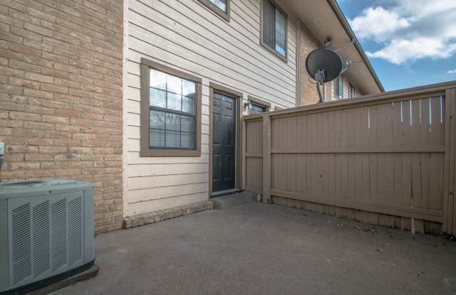 Huntington Townhomes Gallery 3