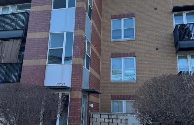 2257 W Lake Street unit: 203 photos photos