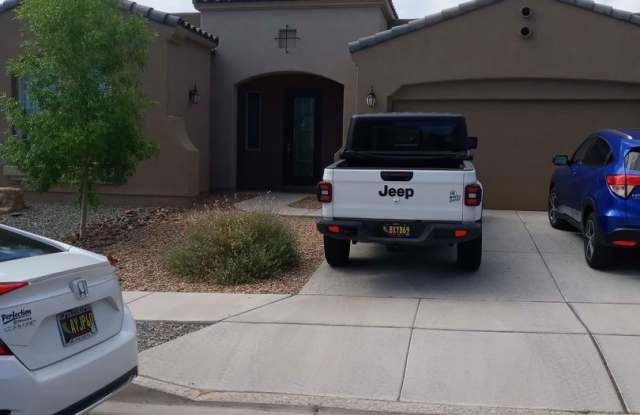 FOUR BEDROOM-SINGLE STORY-RIO RANCHO photos photos
