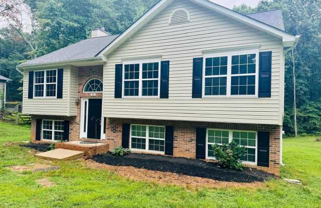 44 HIDDEN LAKE Drive photos photos