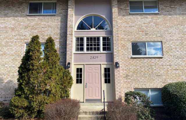 2839 KALMIA LEE CT #301 - 2839 Kalmia Lee Court, West Falls Church, VA 22042