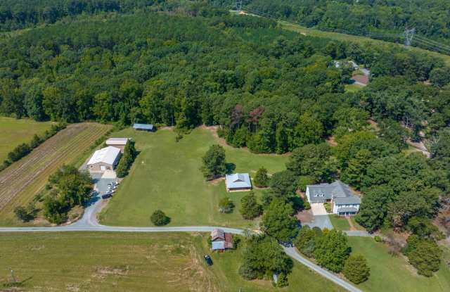 190 Oakley Farm Road Gallery 3