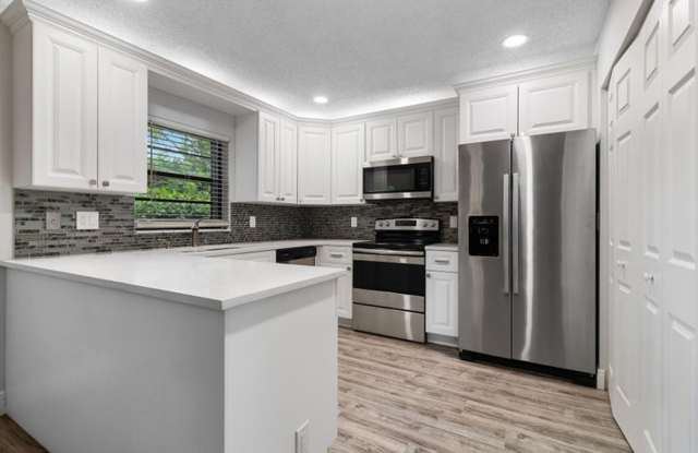 9 Via De Casas Norte C, Boynton Beach, FL 33426 photos photos