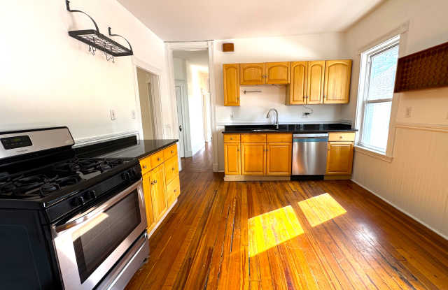 67 Washburn Ave photos photos 67 Washburn Ave photos photos