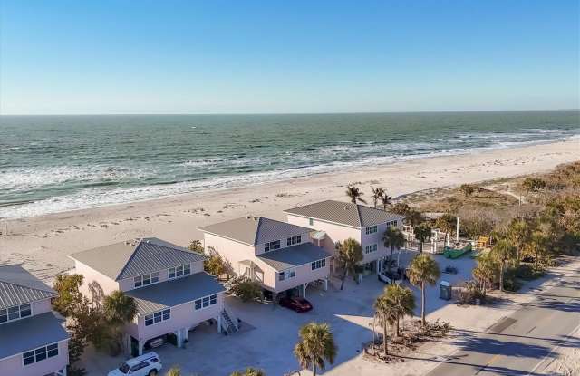 290 GULF Boulevard Gallery 3