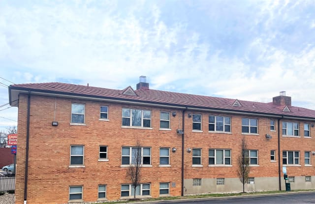 Cincinnati Premier Living Gallery 4