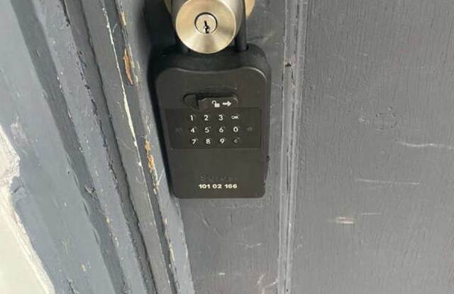 7808 Lloyd Avenue Gallery 4