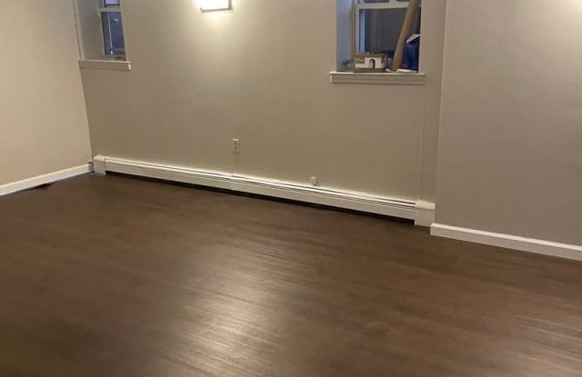 Large Studio in Poughkeepsie photos photos