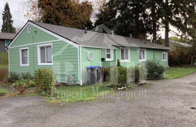 RENOVATED 3 BED 2 BATH 1 STORY RAMBLER - EAST BREMERTON photos photos